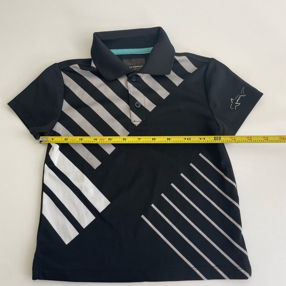 Greg Norman Kids Polo with Black and White Geometric Design Size 4T - Picture 8 of 9